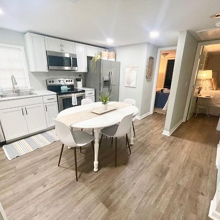 Pet- & Kid-Equipped 2 Bedroom Cottage Near Downtown Charleston Bagian luar foto